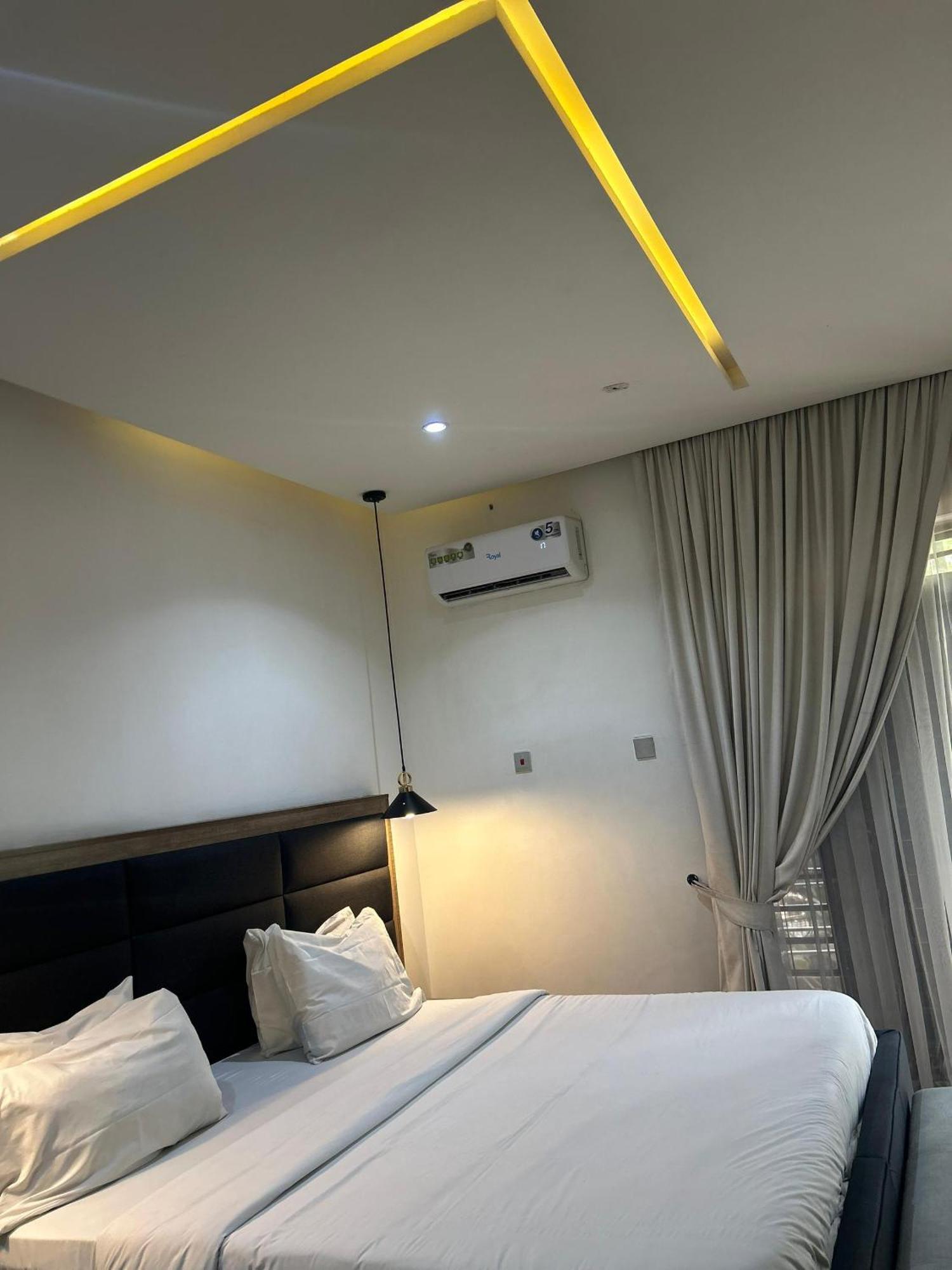 Centurion Aparthotel 아부자 외부 사진